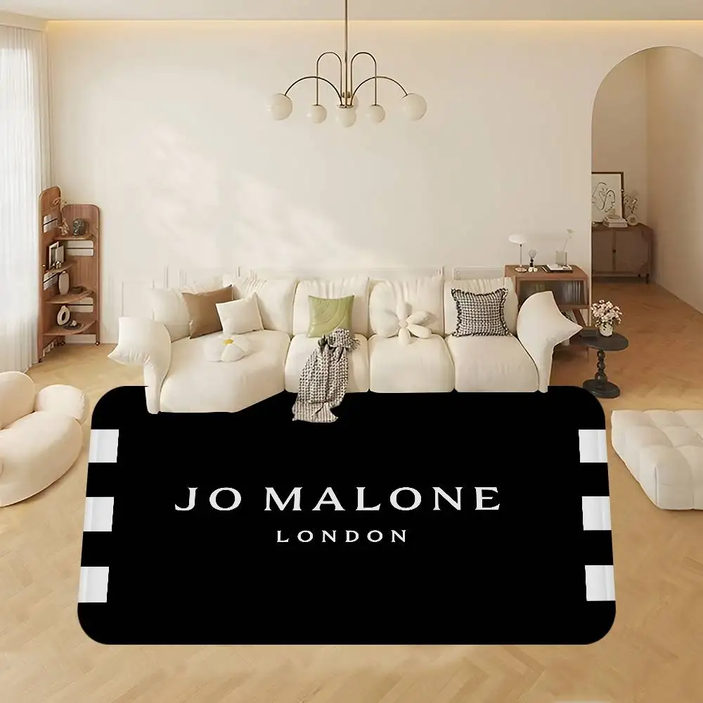 J-Jo M-Malone LOGO Fashion Door Mat Nordic Style Home Doormat Bathroom-Toilet Mats Bedroom Bedside Mats