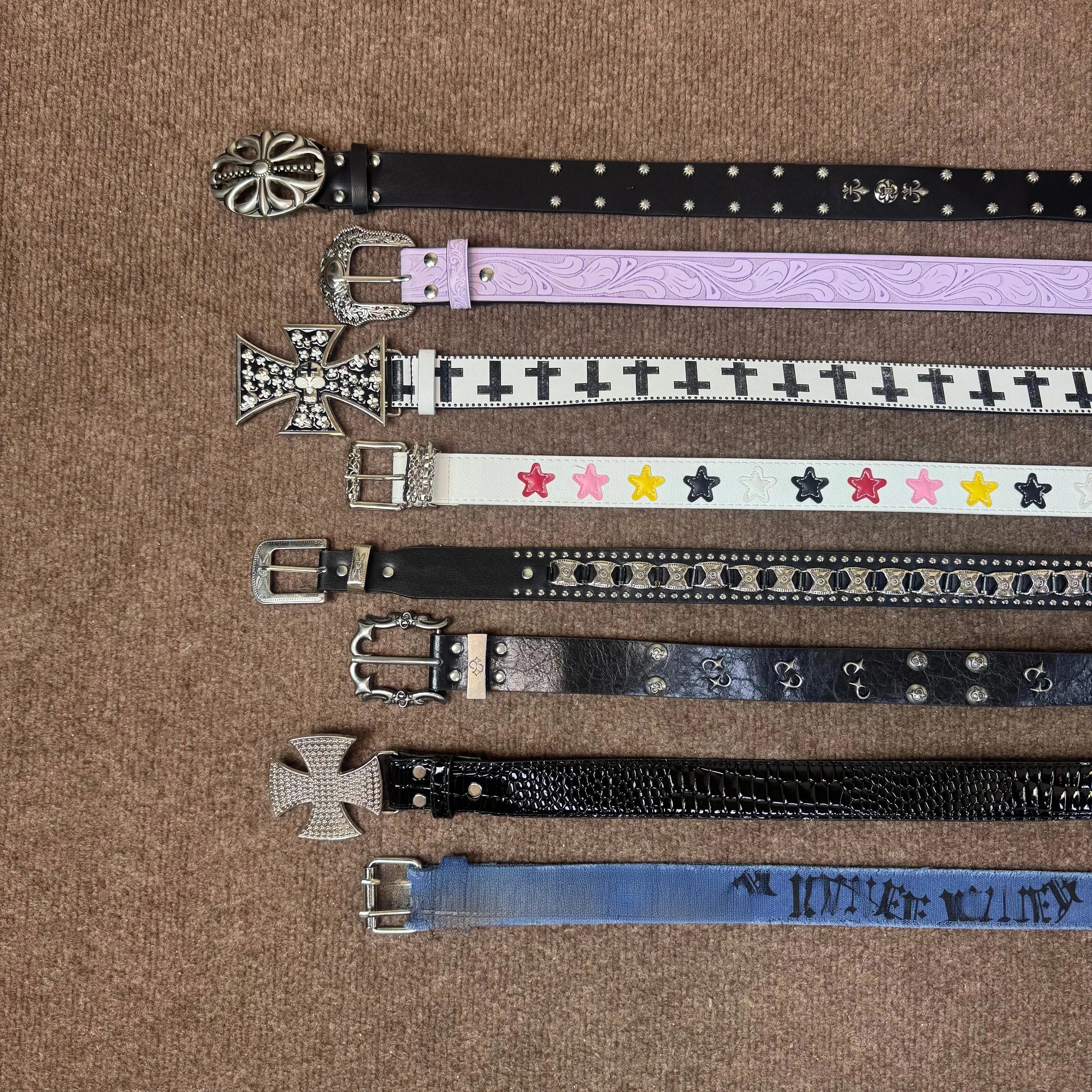 Universal Soul Collision Design Multi-Riveted Embossed Leather Belt Fashionable Versatile Waist Decor for All Genders