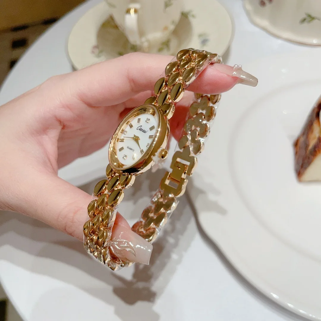 Ladies' Gold Bracelet Watch Light Luxury Retro Exquisite Ellipse Waterproof Women's Fashion Quartz Wristwatches