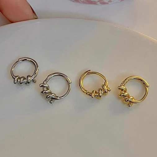Ins style alloy wind fried clay twisted earrings, women's earrings, fashionable clothing, new styles, 2025