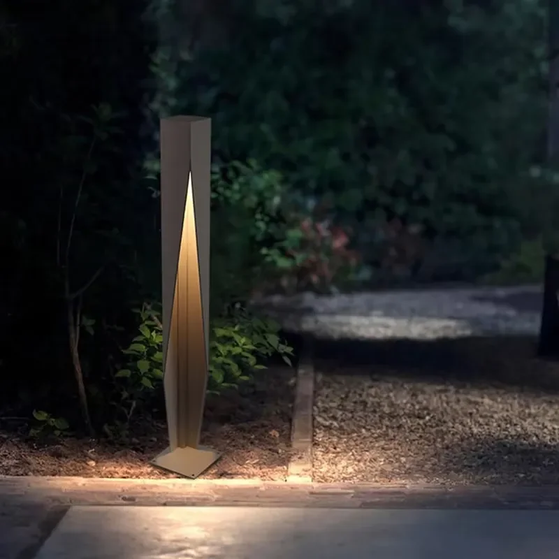 Outdoor Waterproof IP65 Bollard LED Lawn Garden Light Yard Garden Pathway Post Lawn Lamp