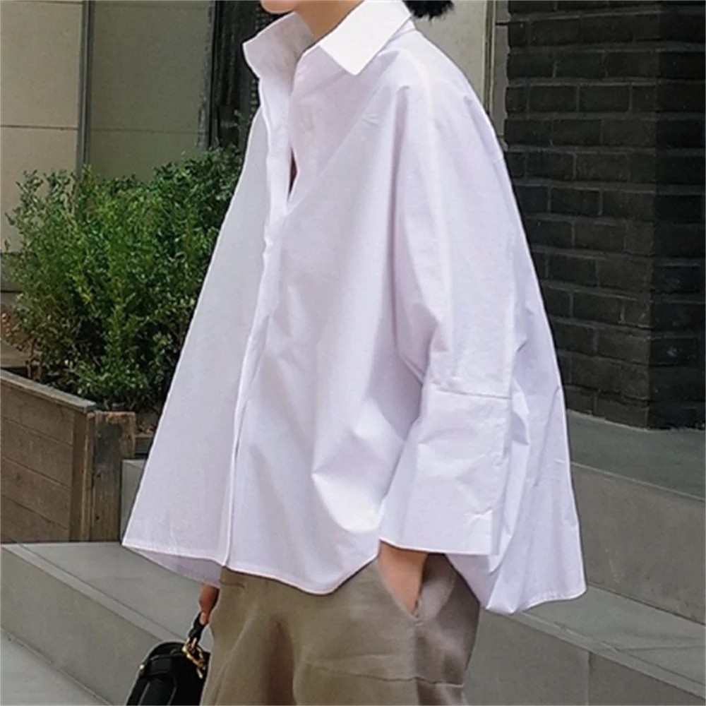 

New style long-sleeved shirt women loose cotton white cloak bat sleeve fashion blouse