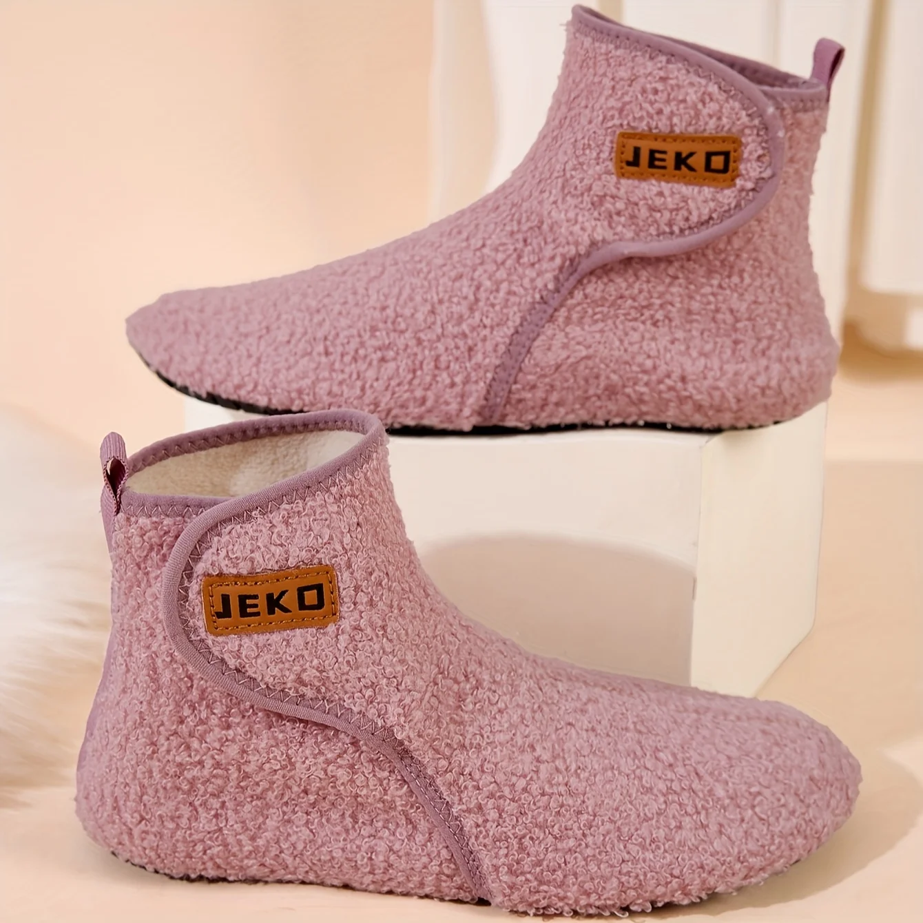 شباشب فيلكرو نسائية شتوية جديدة - جوارب طويلة من الصوف الدافئ غير قابلة للانزلاق للأرضيات الداخلية