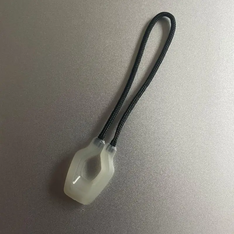 6 قطعة حقيبة الظهر سستة الذيل حبل جديد مضيئة حقن مصبوب سستة رئيس الذيل حبل في الهواء الطلق الذاتي مضيئة سستة الذيل حبل