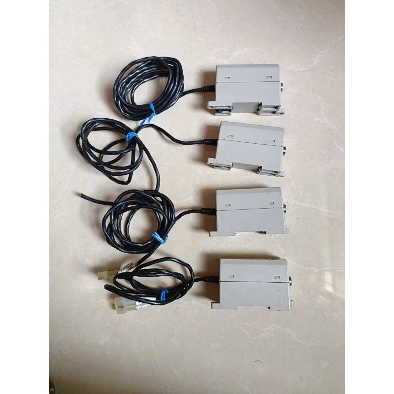 PT-160 Laser Displacement Sensor Used Disassembled Minor Scratches Fully Tested for Industrial Automation Systems