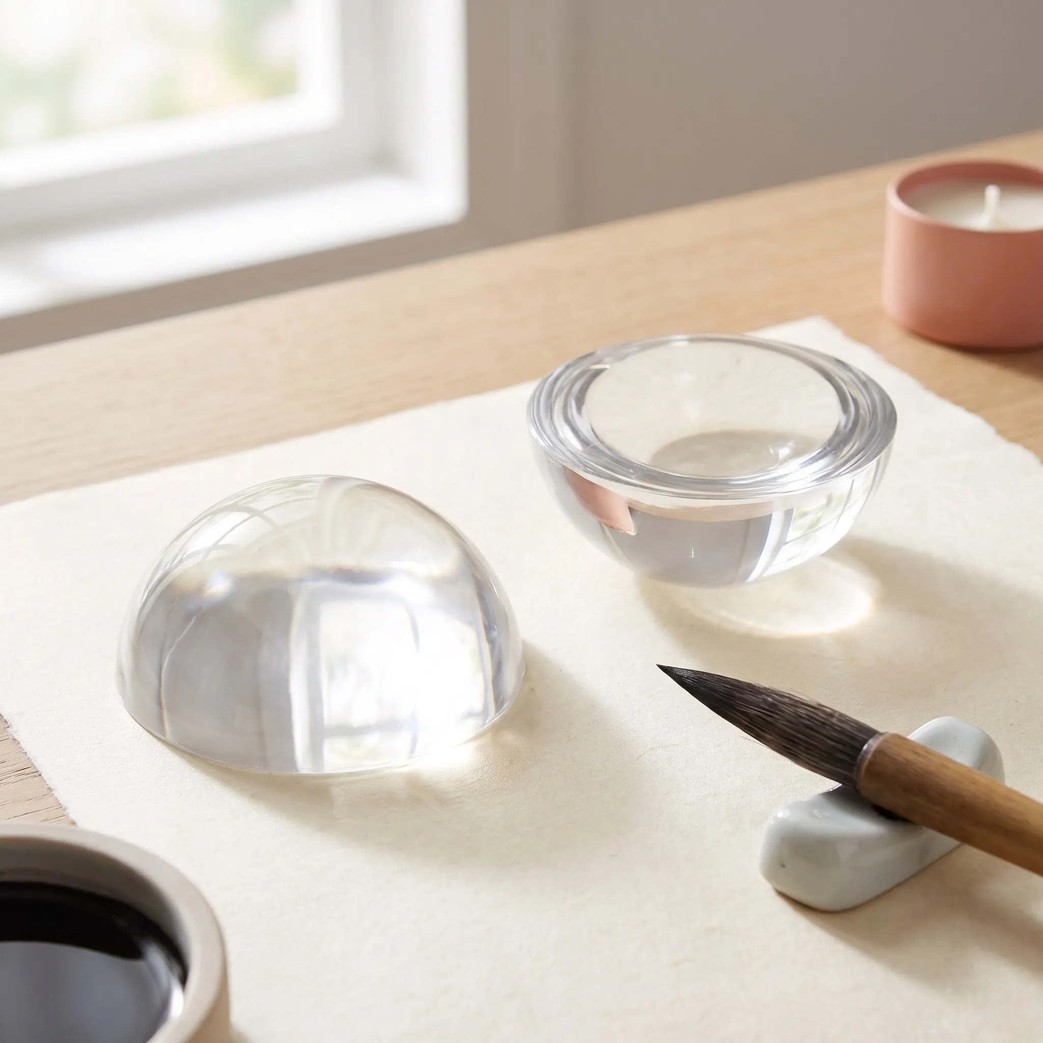 2Pcs Glass Paperweight Dome Design for Calligraphy Writing Painting Hand Sewing Pattern Weights Tailor Sewing Paper Weight