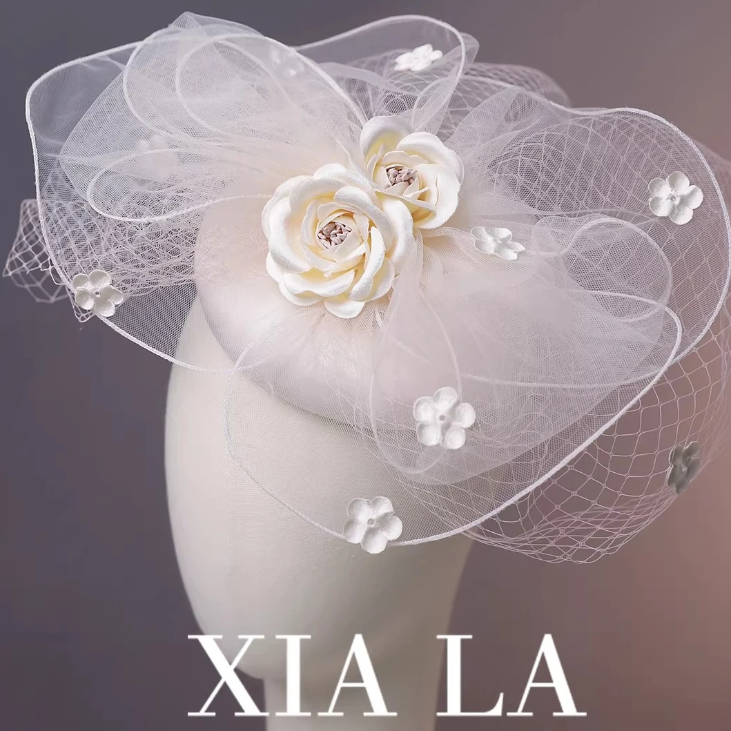

Brand Camellia‌ Mini Wedding Hat Royal Banquet French Women Flower Mesh Fascinator Hat Hairpin Brand Bride Party Hat Headpiece