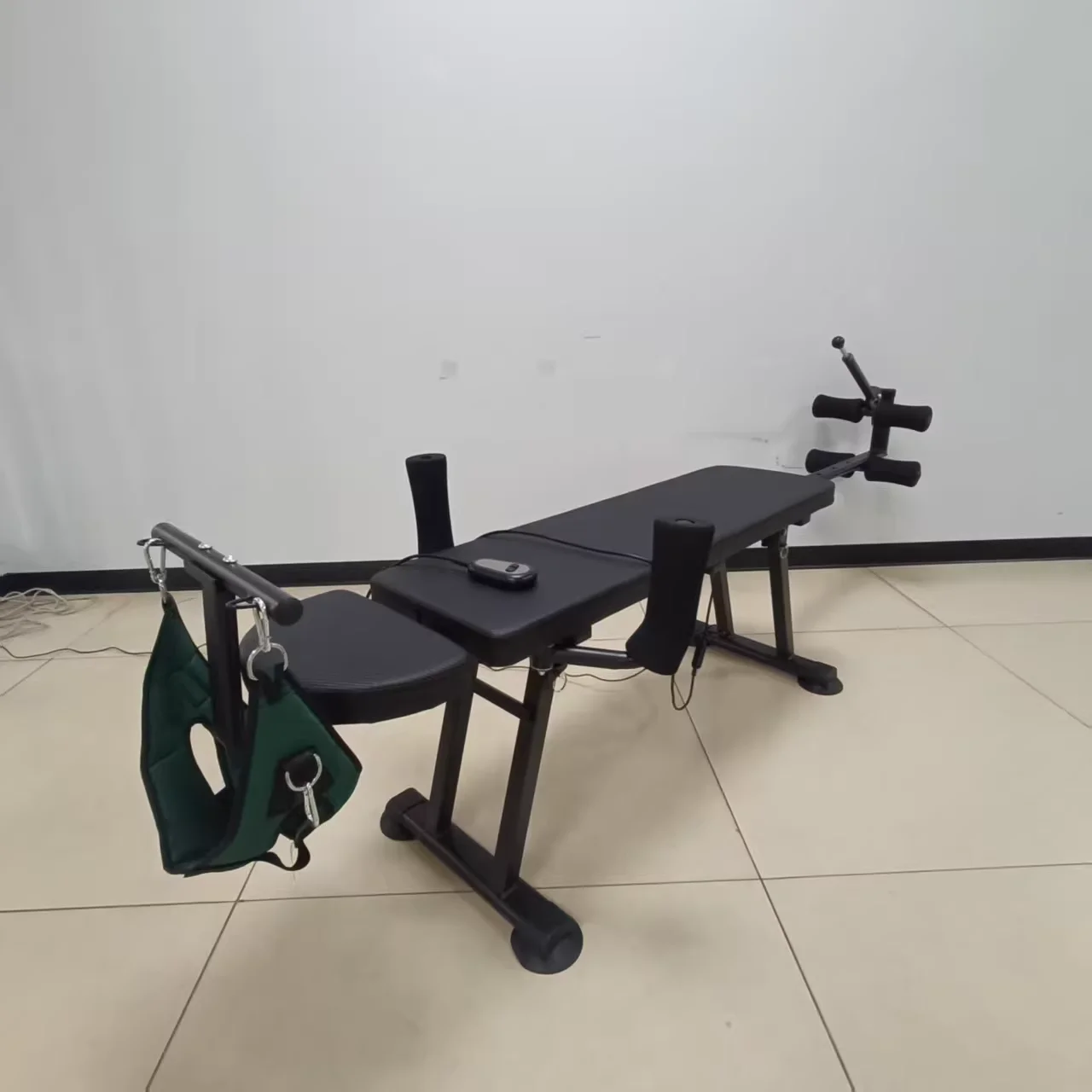 Muscle Relaxation Stretching Machine Therapeutic Back Decompression Table  Spinal Decompression Machine
