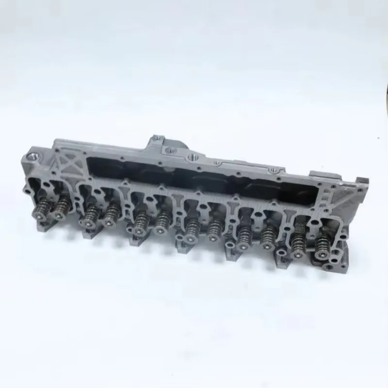 

6BT5.9 6D102 Engine Cylinder Head Assembly 3967458 3967431
