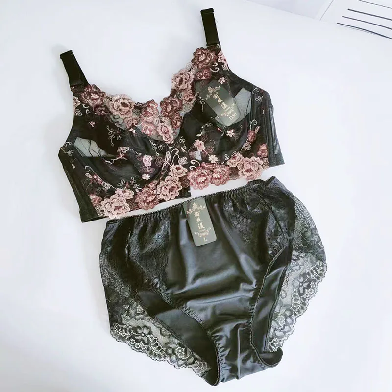 Bras Sets fo Women Summer Style Thin Sexy Lingeries Plus Size 110EFGH Lace Embroidery Briefs Women\'s Underwear Suits