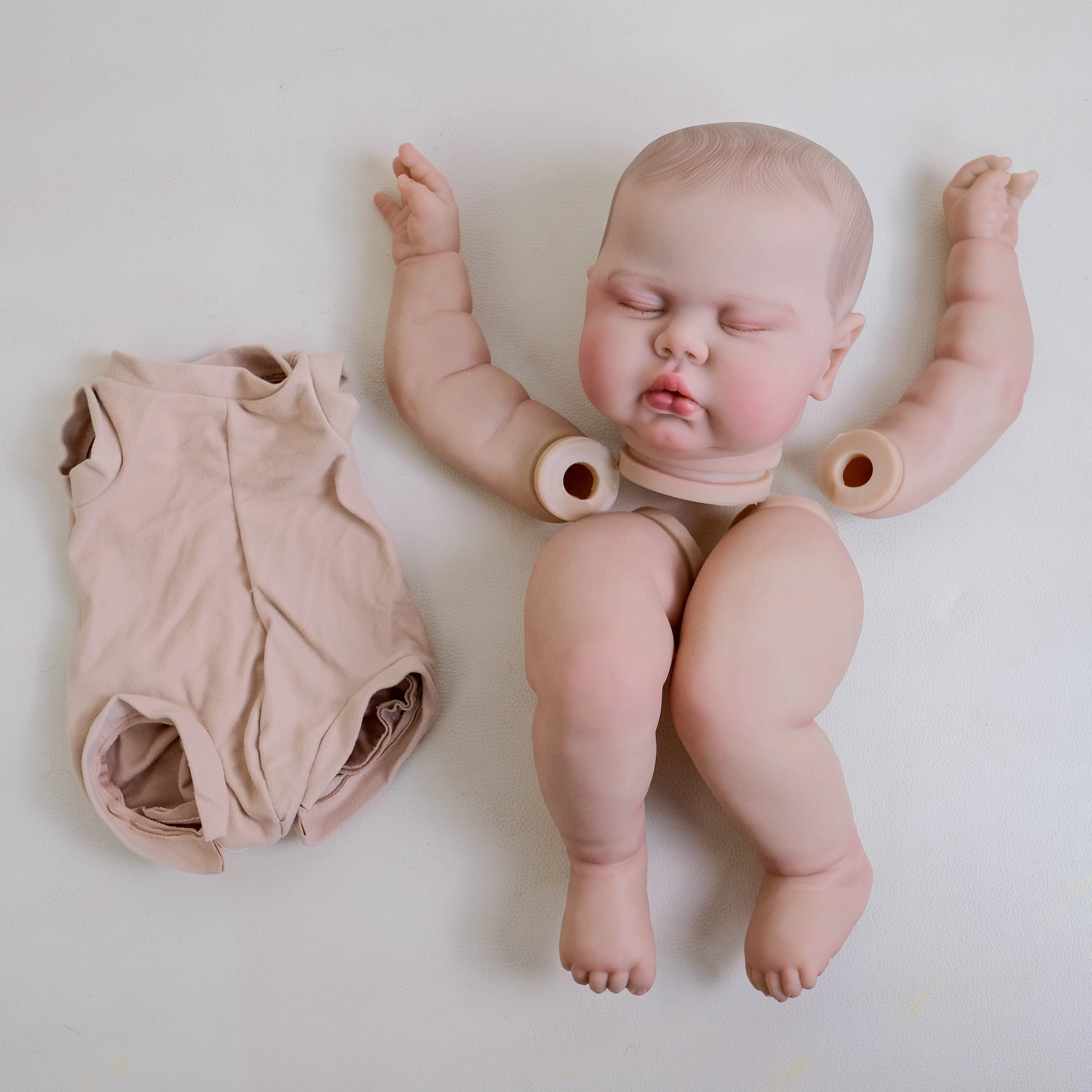 NPK Kit de muñeca pintada con pepinillos durmientes de 19 pulgadas, lindo regalo de cumpleaños y Navidad con pelo rubio, piezas de muñeca terminadas para coleccionistas