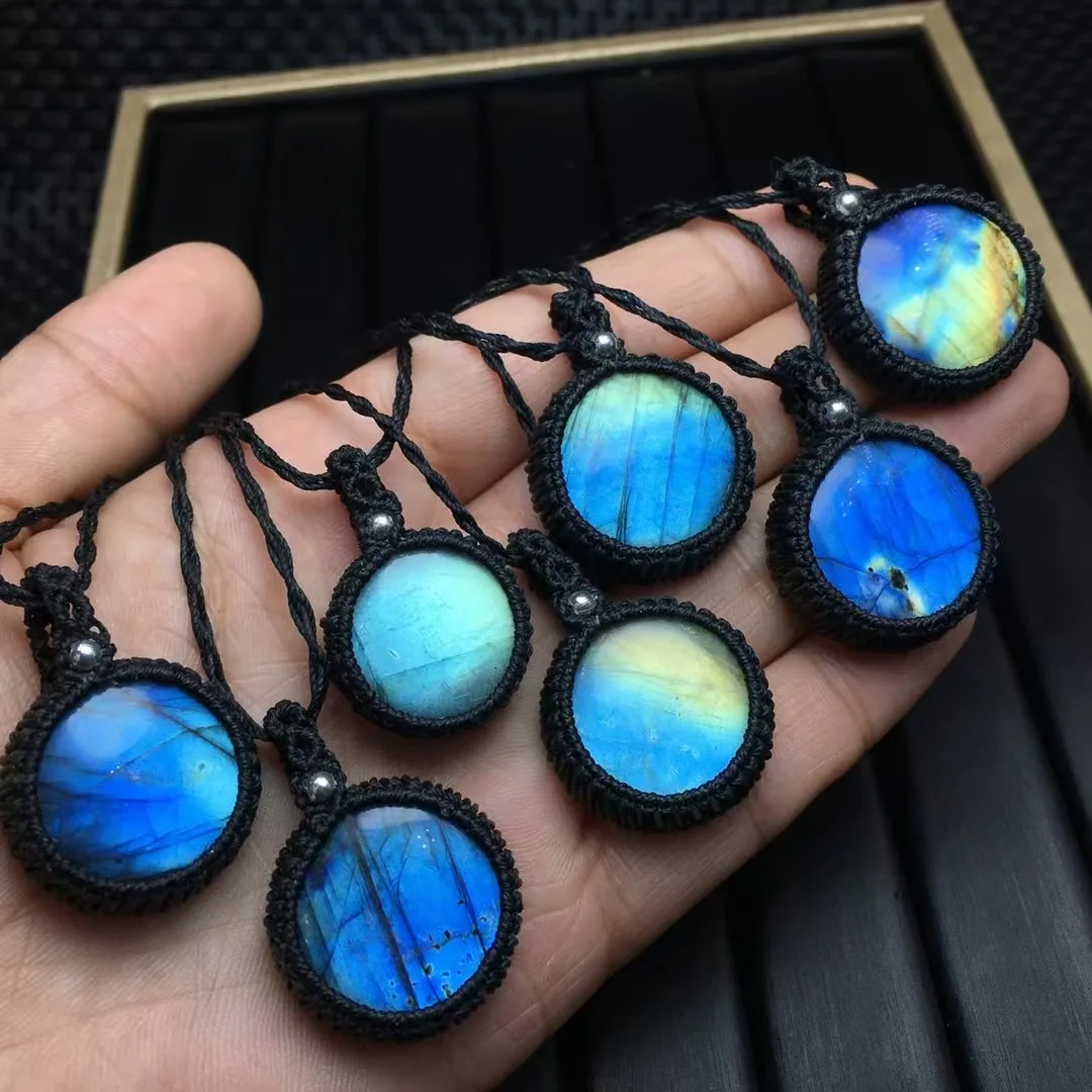 1 Pc Fengbaowu Natural Labradorite Pendant Hand Knitting Reiki Healing Stone Fashion Jewelry Gift Women Men