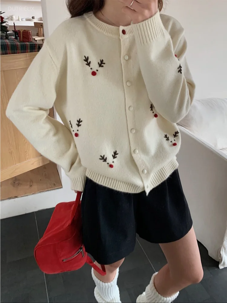 Sweet Casual Round-neck Cartoon Deer Embroidery Long Sleeve All Match Knitted Cardigan