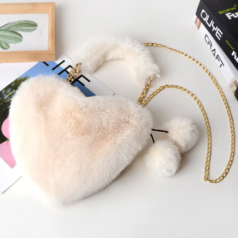 

Faux Fur Heart-shaped Small Handbags Fluffy Plush Ladies Chain Shoulder Bag Fashion Female Daily Clutch Underarm Purse