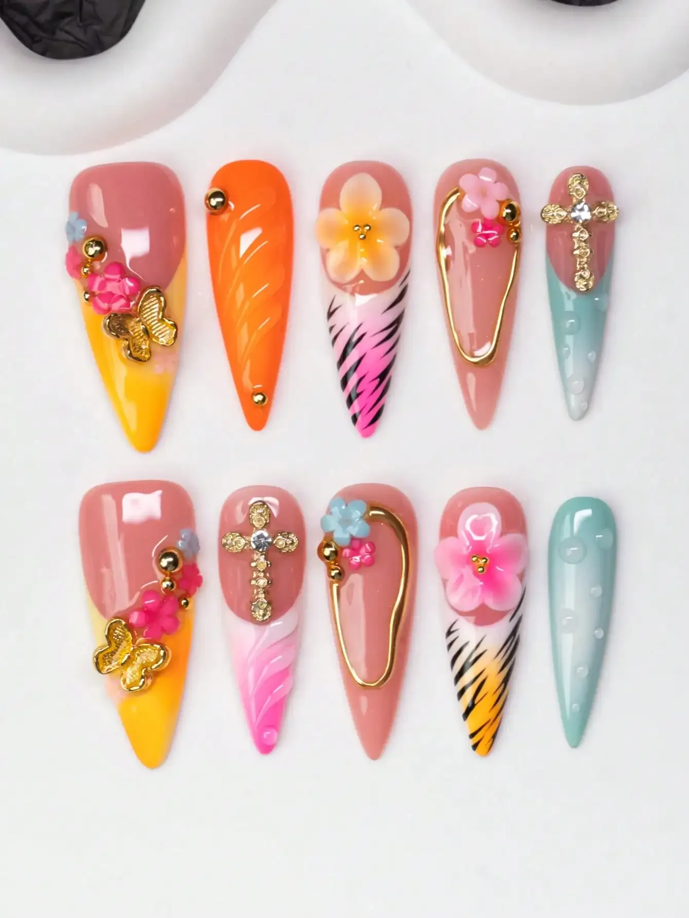 

10pcs/Set Handmade Almond-Shaped Y2K Baddie Style Press-On Nails, Nude, Pink, Orange, Green, Orange Shades With French Tips, Zeb