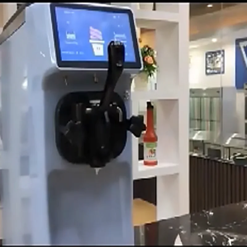 Soft Serve Ice Cream Machine - آلة صنع الآيس كريم الناعم التجارية