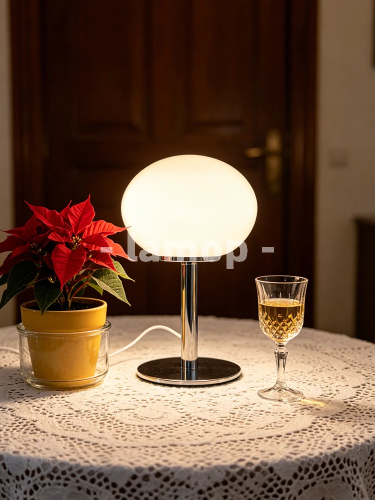 Cream Ball Bauhaus Design Bedroom Table Lamp Vintage Minimalist Ins-style Ambient Light for Living Room & Bedroom