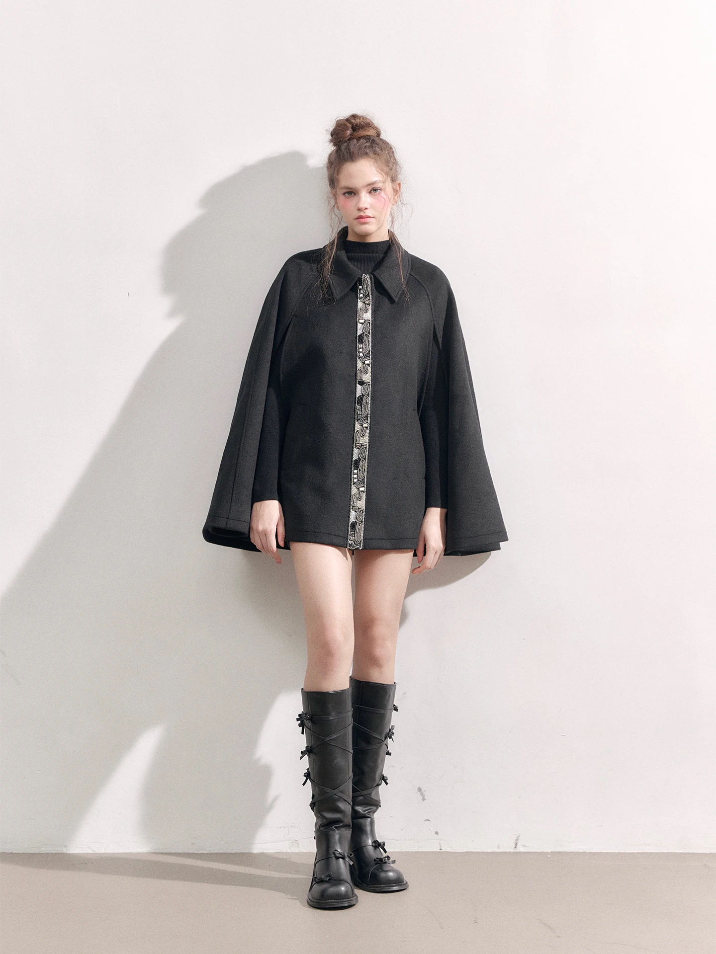 

Винтажный шерстяной плащ-накидка RumPumPumPum с бусинами, женский молодежный зимний утепленный тренч, повседневная верхняя одежда