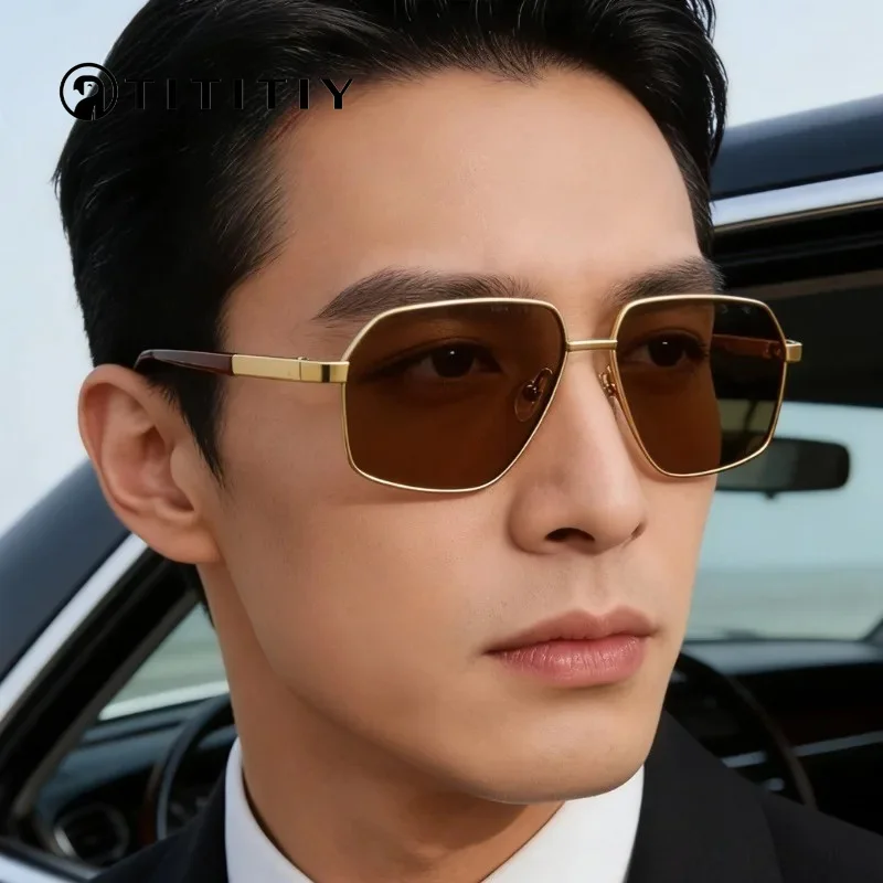 

New Ultra-light Pure Titanium Square Sunshade Polarized Sunglasses Men Outdoor Driving Anti Glare UV400 Men Fishing Sun Glasses