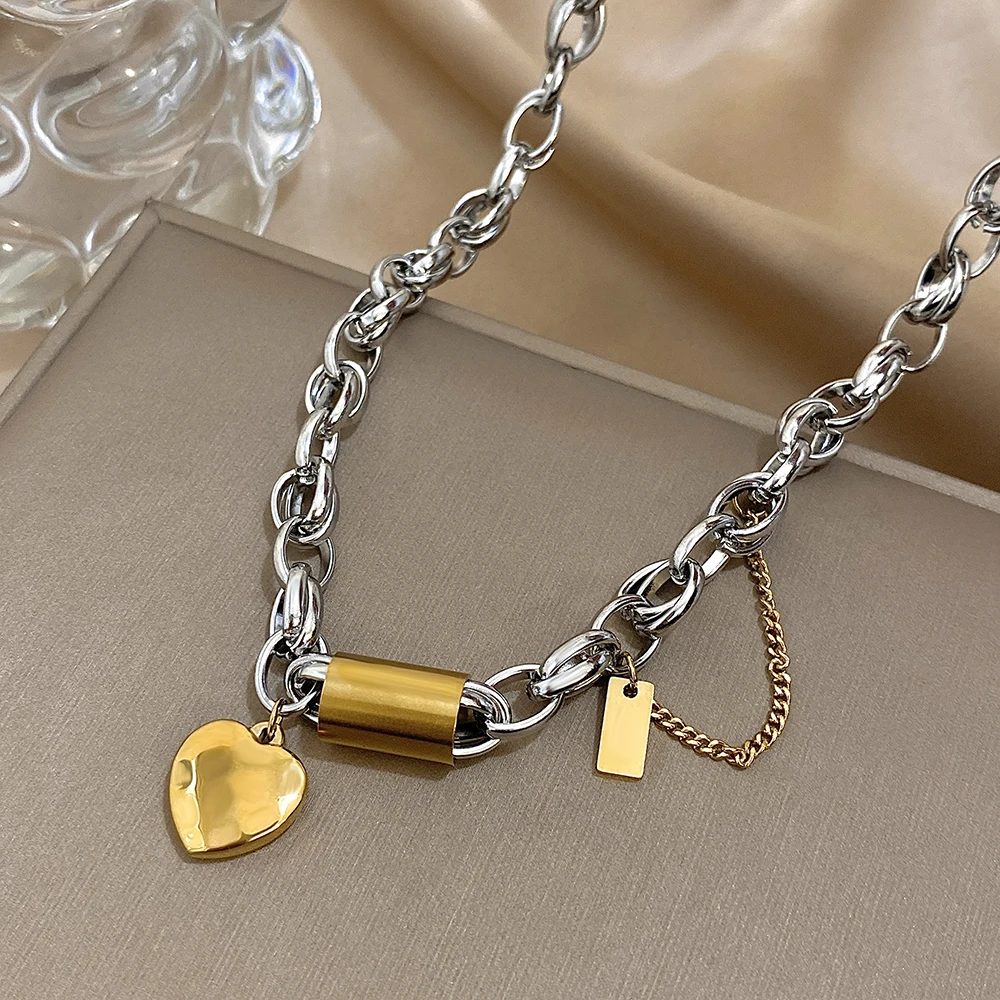 Freetry Stainless Steel Thick Chain Necklace Love Heart Pendant Necklace for Women Punk Rock Jewelry Waterproof Neck Decoration