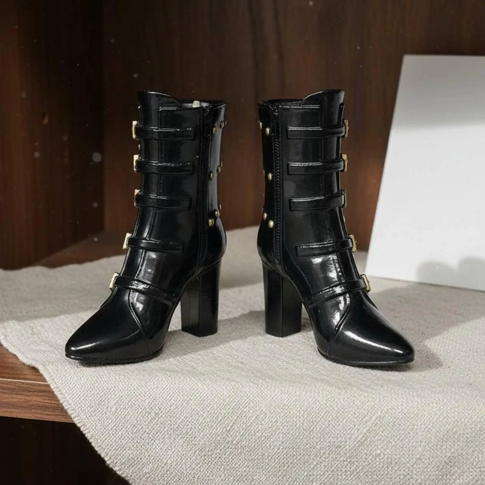 Detailed Women Boots for 12 Inch Action Figure Dolls and BJD Vinyl Hollow Heel Boots with Decorative Rivets for Display Art