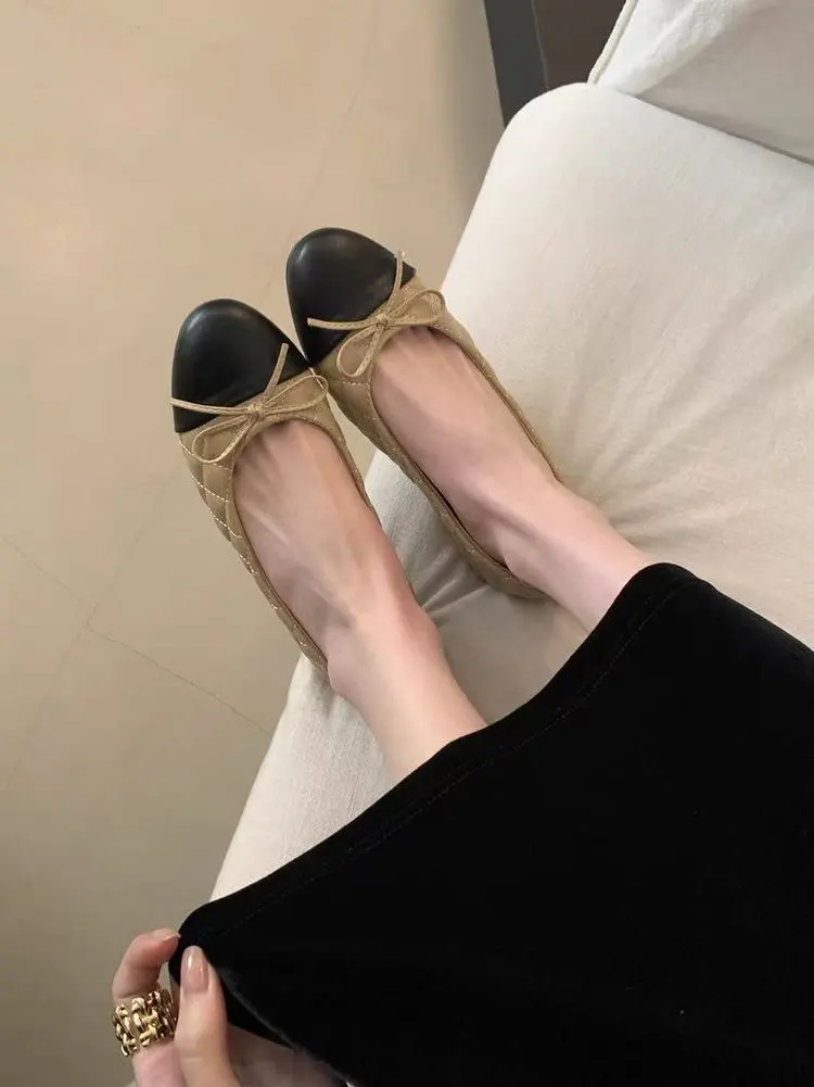 Zweifarbige Damen-Loafer mit Schleife und flachem Absatz, zum Hineinschlüpfen, runde Zehenpartie, bequeme Vintage-Schuhe für Büro, Alltag, Party – Detail 2