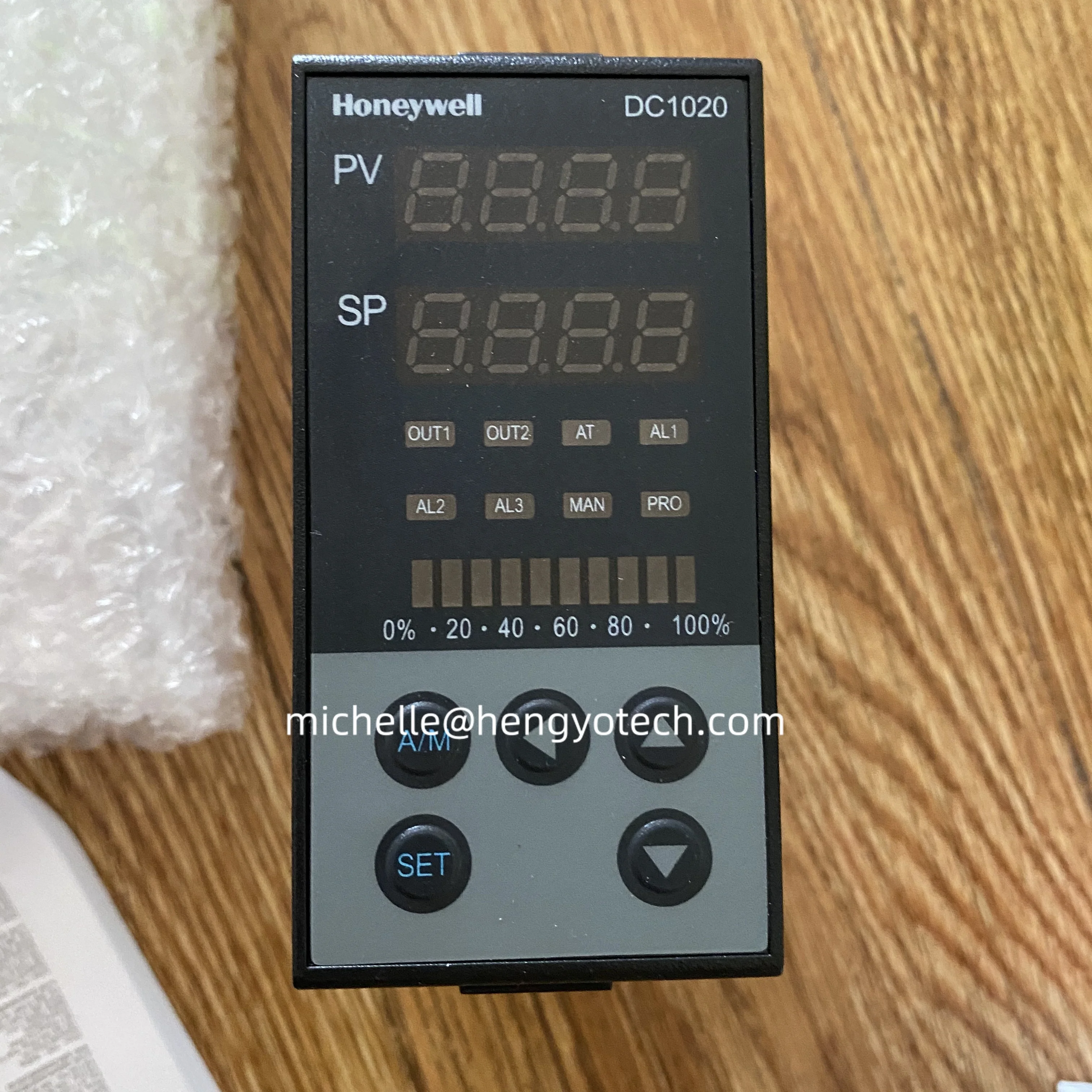DC1020CT-302000-E Advanced Microprocessor-Based Temperature Controller:  Auto-Tuning Function Precision Thermal Management