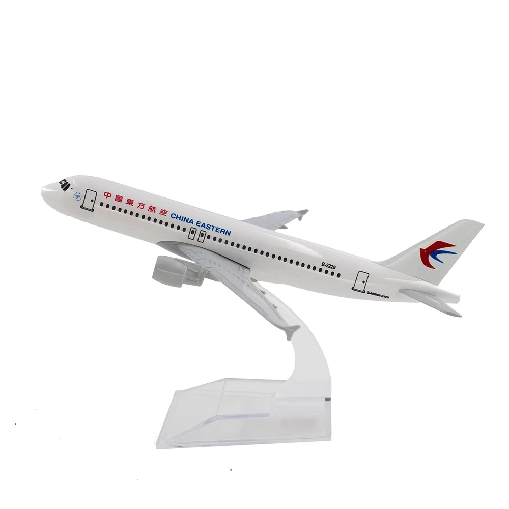 1/400 Scale Alloy Aircraft Airbus A320 China Eastern Airlines 16cm Airplane Model Toys Decoration Children Gift Collection