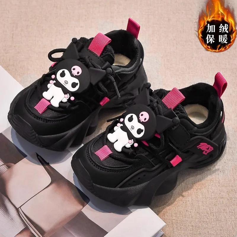 Chica Kuromi dulce lindo agregar zapatillas de algodón Sanrios Kawaii dibujos animados Otoño Invierno figura de Anime nuevos zapatos de algodón de ocio de terciopelo