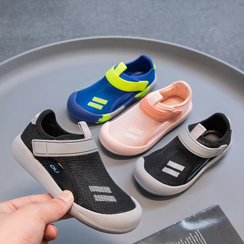 Sandali sportivi in rete traspirante per bambini per scarpe da passeggio estive per bambini Sneaker Casual da spiaggia all\'aperto per bambini