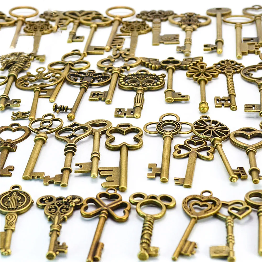 40/11Pcs Antique Bronze Metal Love Key Mixed Pendant Exquisite Fashion Charms Production for Process DIY Jewelry Gift Decorative