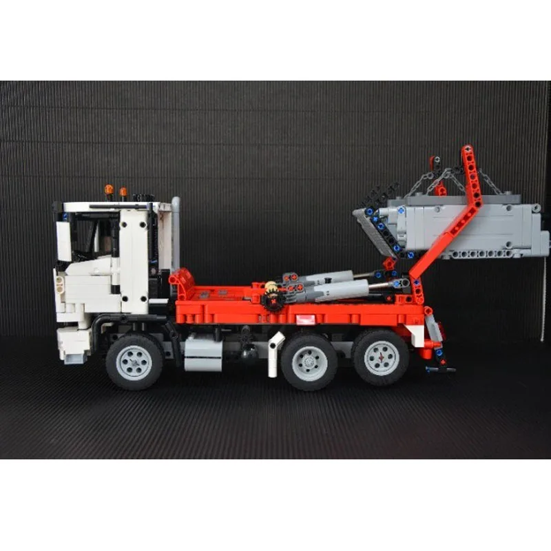 Building Block Model MOC-140401 New Classic Transport Flathead Truck Loader 1290 Parts Custom Birthday New Year Toy Gift