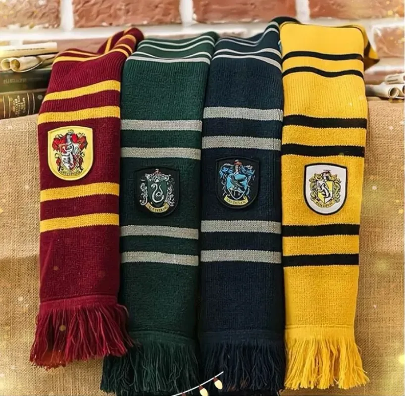 

Harries Potters Scarf Hermione College Style Embroidered Winter Warm Thick Hogwarts Gryffindor Scarf Cosplay Supplies Girls Gift