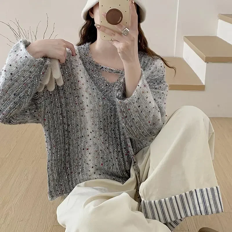 

Women Clothes Spring Autumn Fashion Casual Hollow Out Solid Color V-neck Ladies All-match Knitting Sweater Loose Pullovers Tops