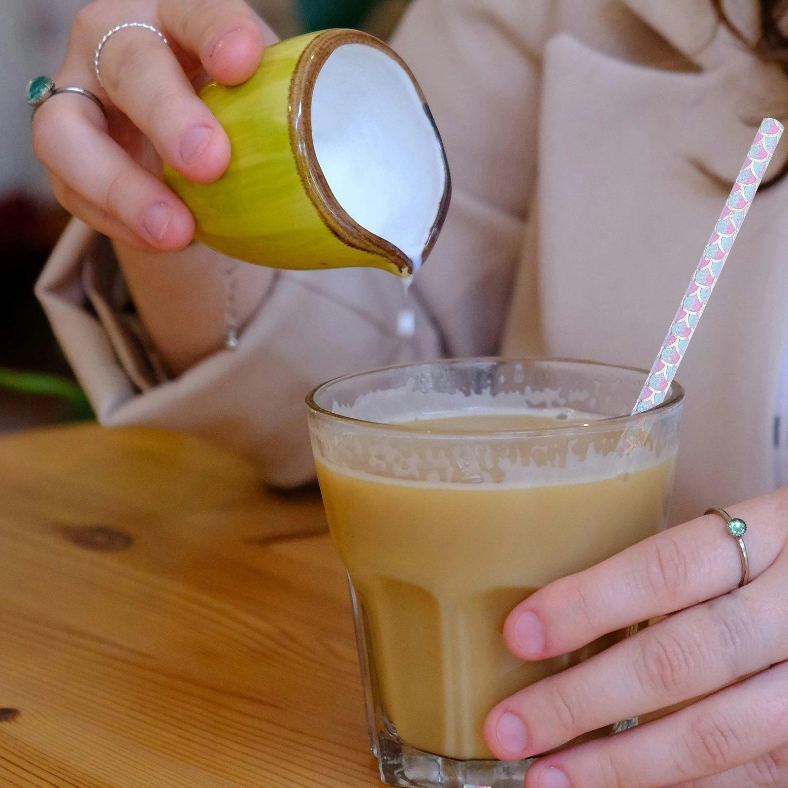 

100pcs Silver Foil Mermaid Tail Paper Straws Decorative Drinking Straws For Party Birthday Grad Bbq Wedding Decoration Kitchen