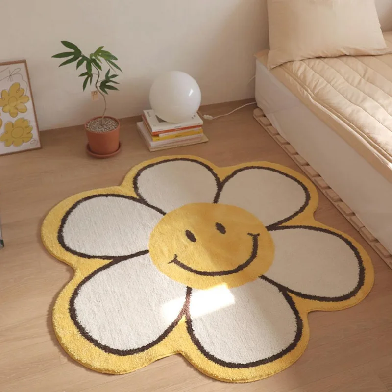 

INS Sunflower Rug Round Carpet Bedroom Bedside Plush Blanket Mat Cute Smiley Non-Slip Mat,Korea Girl Heart Mat Cute Room Decor