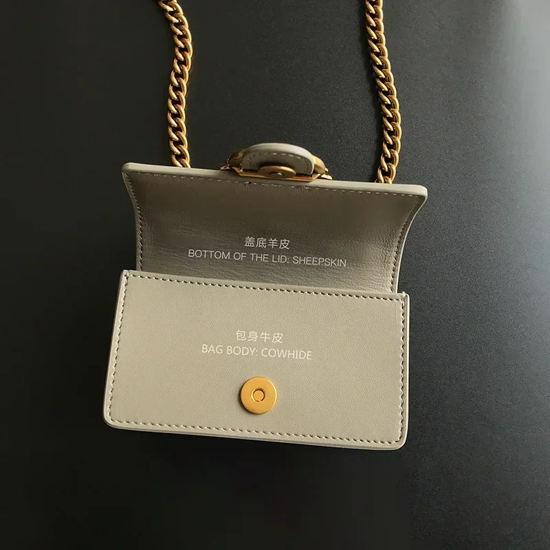 2026 Neue Damen-Umhängetasche in Beige mit V-Steppung, PU-Leder, Goldener Schwalbenverschluss, Ketten-Mini-Schultertasche für den Alltag, Dating, Hochzeit, Bestseller – Detail 32