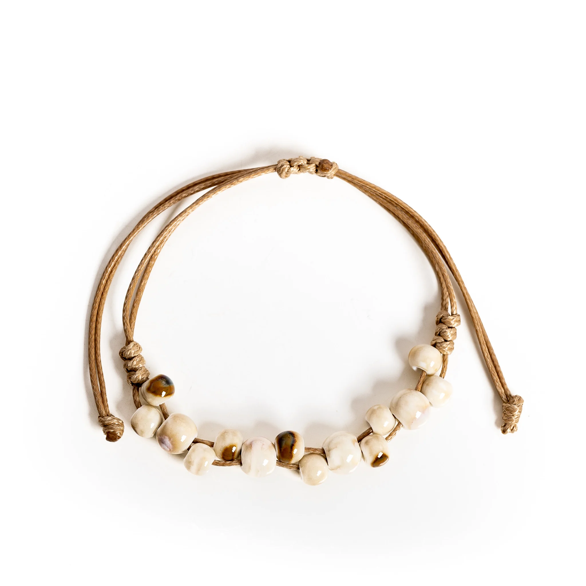 Vintage Dreifach-Stern Keramik-Armband Handgefertigt Verstellbares Wachsschnur-Armband Zarter Schmuck Minimalistischer Naturstil für Tägliches Tragen Geschenk S03-2