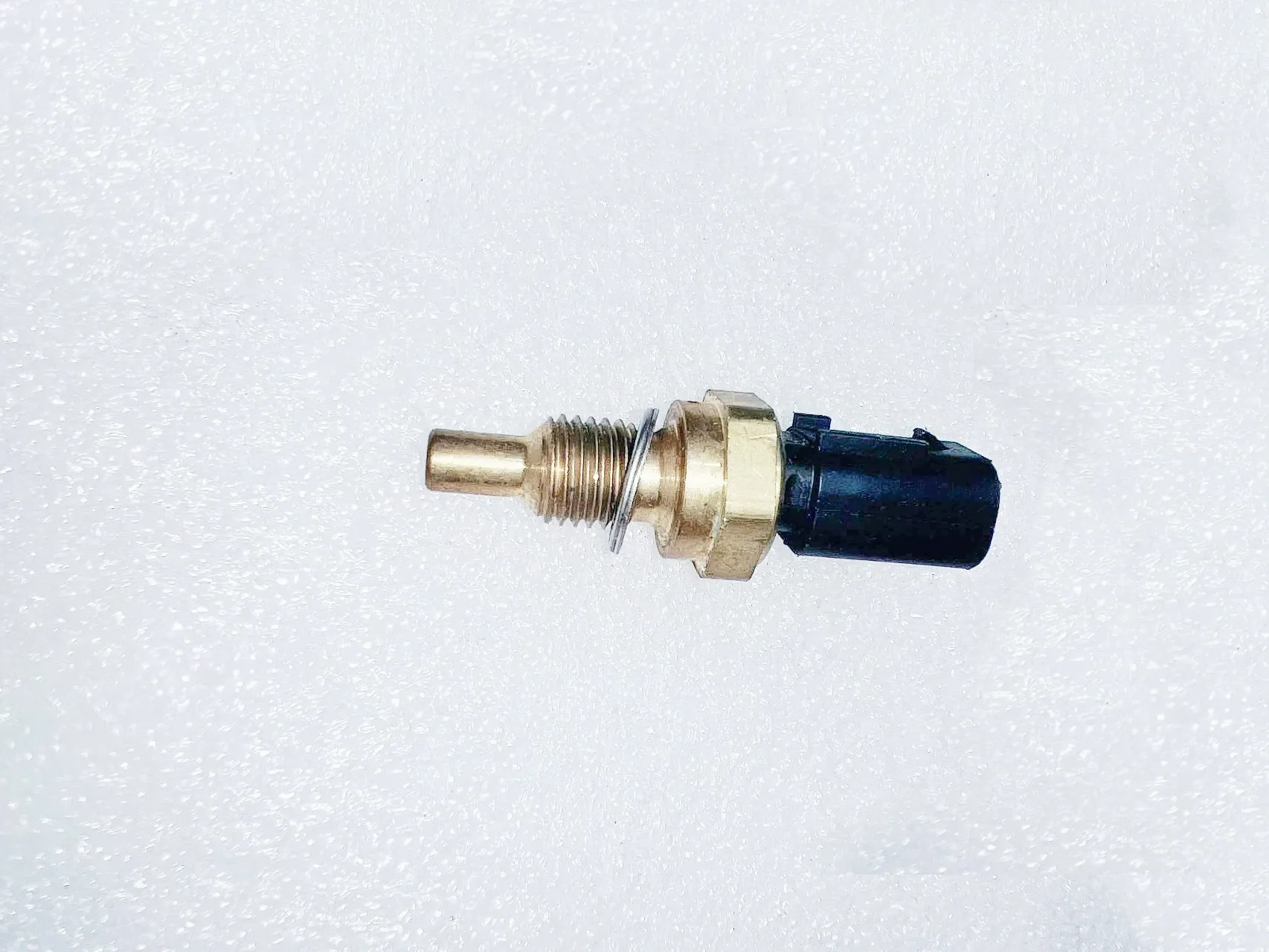 

Suitable for Dodge Ram Grand Cherokee Chrysler 300C Jeep Shepherd Engine Coolant Temperature Sensor 68164627AA 3.0L 3.2L 3.6L 20