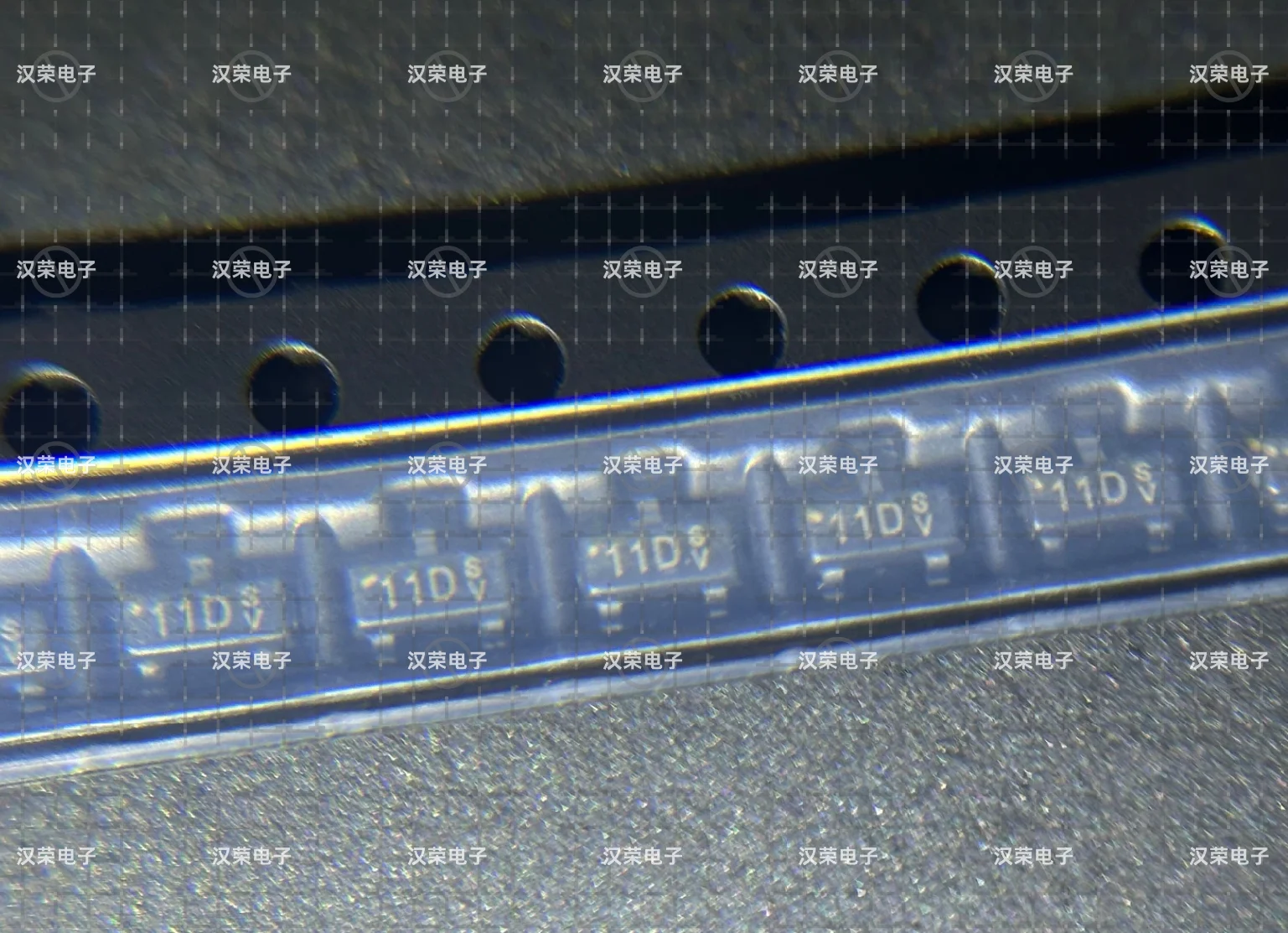 RB411D  RB411D_R1_00001  Marking 11D. Brand-new Schottky diode with 40V and 500mA capacity. SOT-23 package