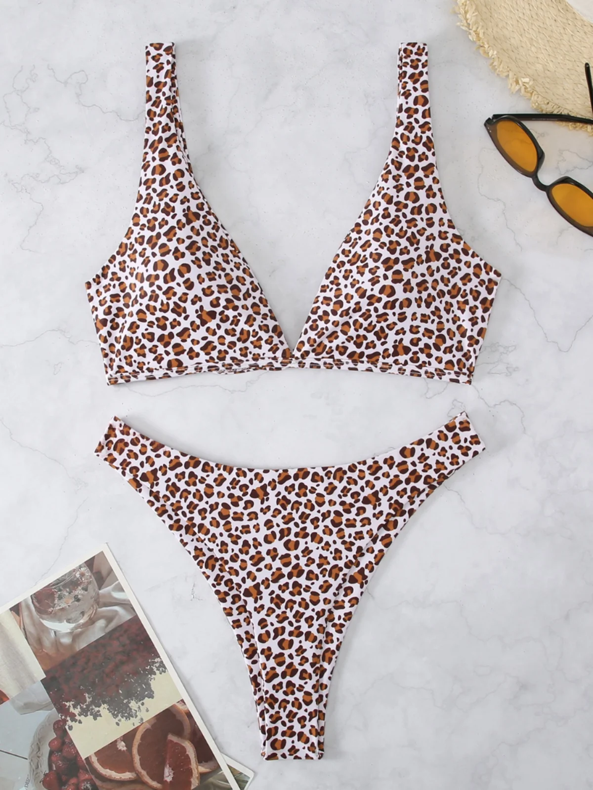 

Сексуальный купальник-бикини с принтом, новинка 2024, женский трансграничный купальник с леопардовым узором, спортивный купальник для йоги, фитнеса, принадлежности для фанатов