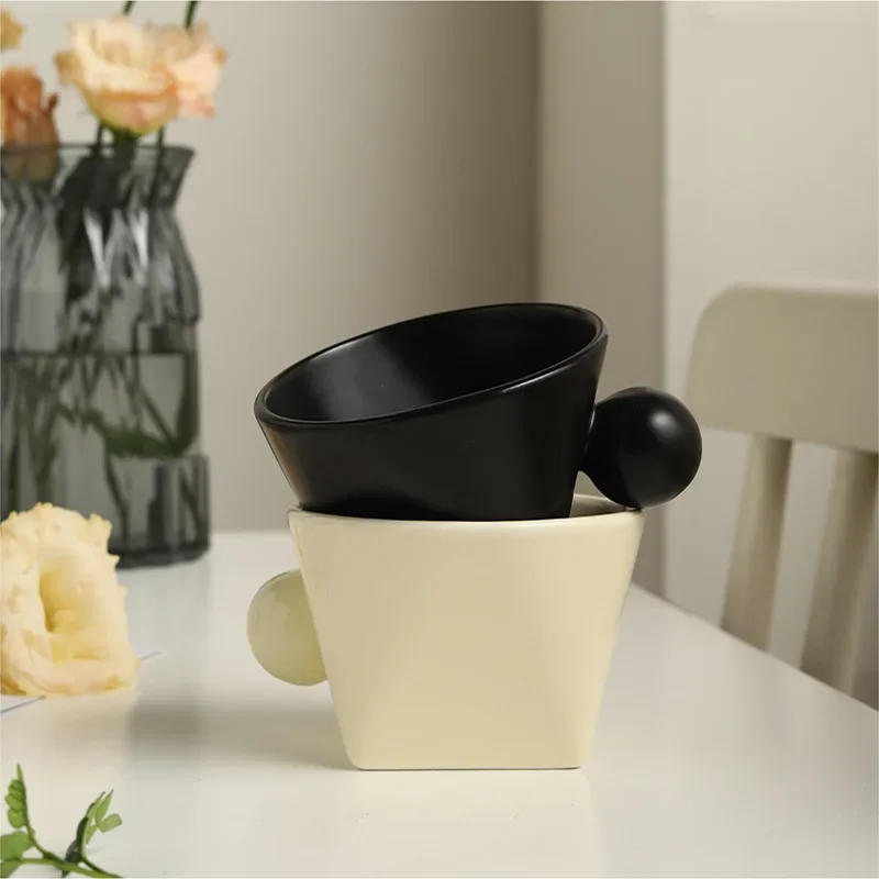 Creative Triangle Base cup Office Coffee Mug Lovers Breakfast cups Living Room Coffee Table Decorative Mugs Kitchen Dining Bar