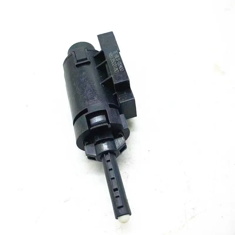 9813503180 Parking brake switch brake light switch for Citroen DS7 2018