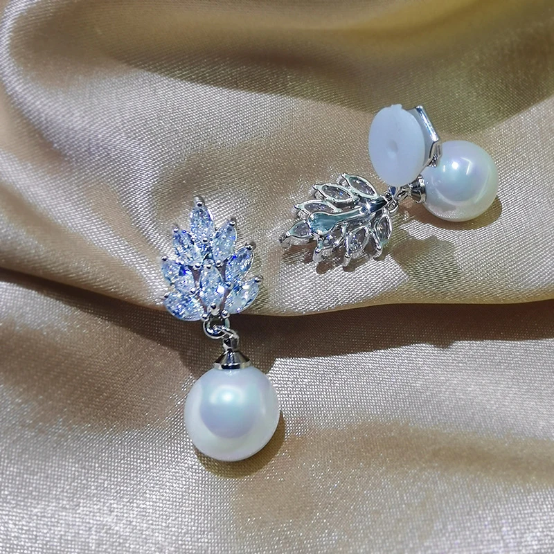 Orecchini A Clip Foglia Oro E Zirconi, Senza Piercing, Donna, Gioielli Handmade