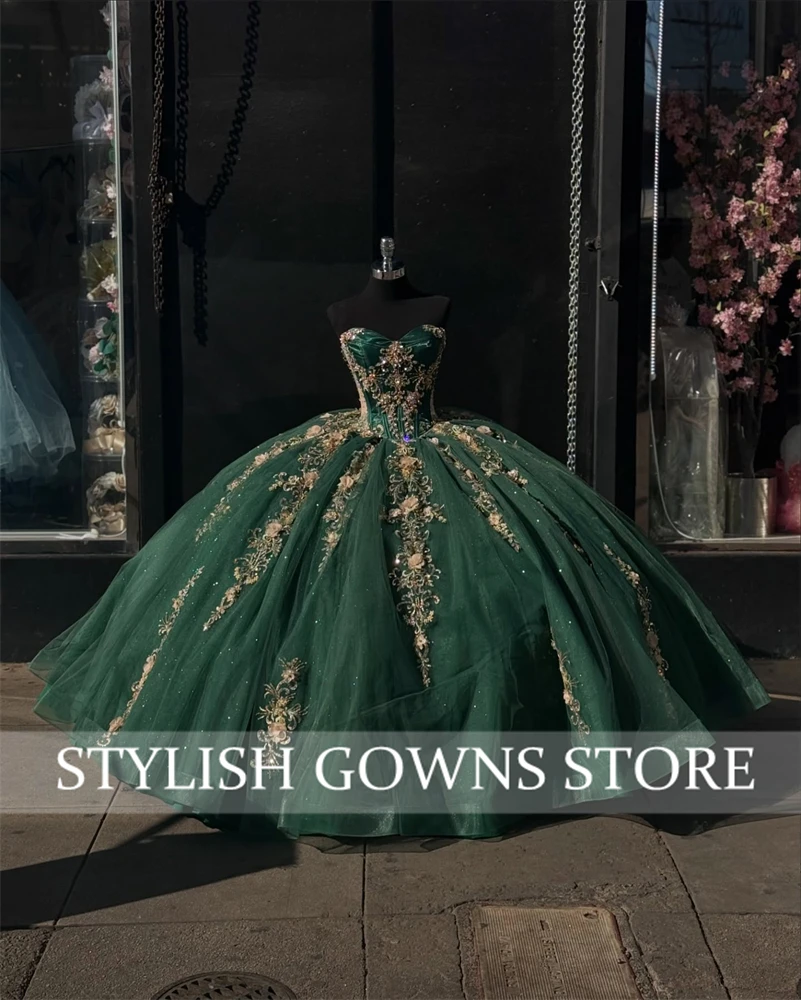 ชุดราตรีออกงานสีเขียวแบบเปิดไหล่สำหรับงาน Quinceanera ชุดเดรส Vestidos De 15 Anos ประดับลูกไม้ ชุดราตรีงานวันเกิด สามารถสั่งตัดได้