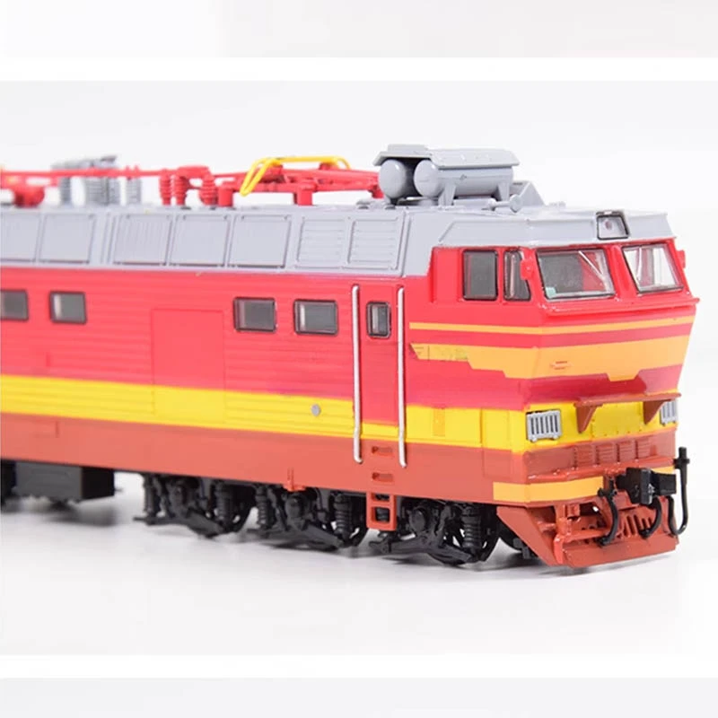 Locomotora eléctrica de pasajeros de línea principal soviética, modelo de tren CHS4T checo de alta velocidad, juguete de coche de riel JLKN003, 1/87