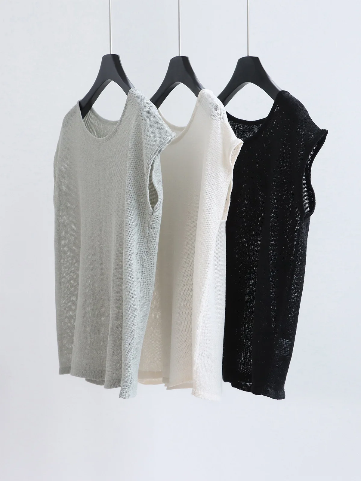 

Dave&di 26 Summer Little Flying Sleeve Knitted Shirt Top Loose Round Neck Tank Top Minimally Artistic Hoodie Sleeveless