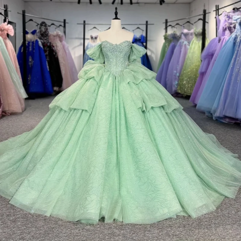 

Light Green Quinceanera Dresses Ball Gown Off The Shoulder Sequin Applique Lace Beading Crystal Sweet 16 Dress Vestidos 15 De