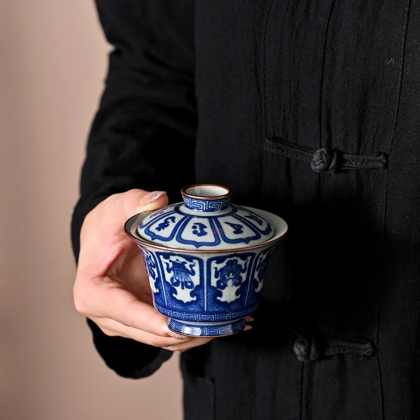 Clay Blue and White Eight Treasures Second Horseshoe Tureen Non-Scald Tea Brewing Bowl Household Ceramic Cup Small Size