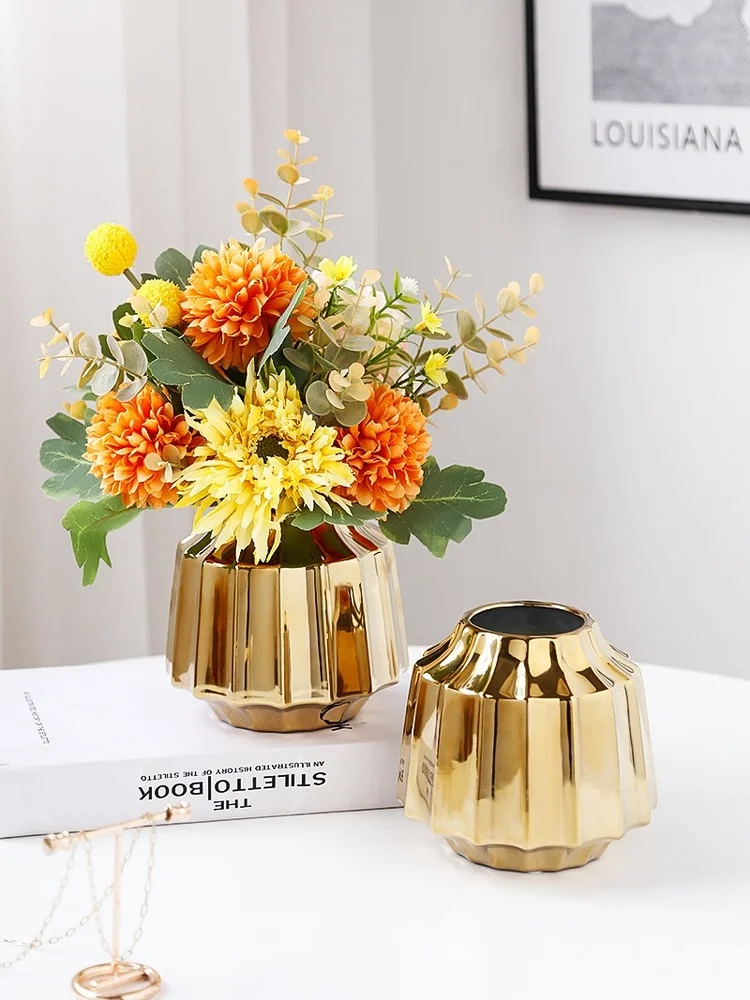 Gold-plated Ceramic Vase Vertical Pattern Arrangement High-end Room Desktop Hydroponic Decoration